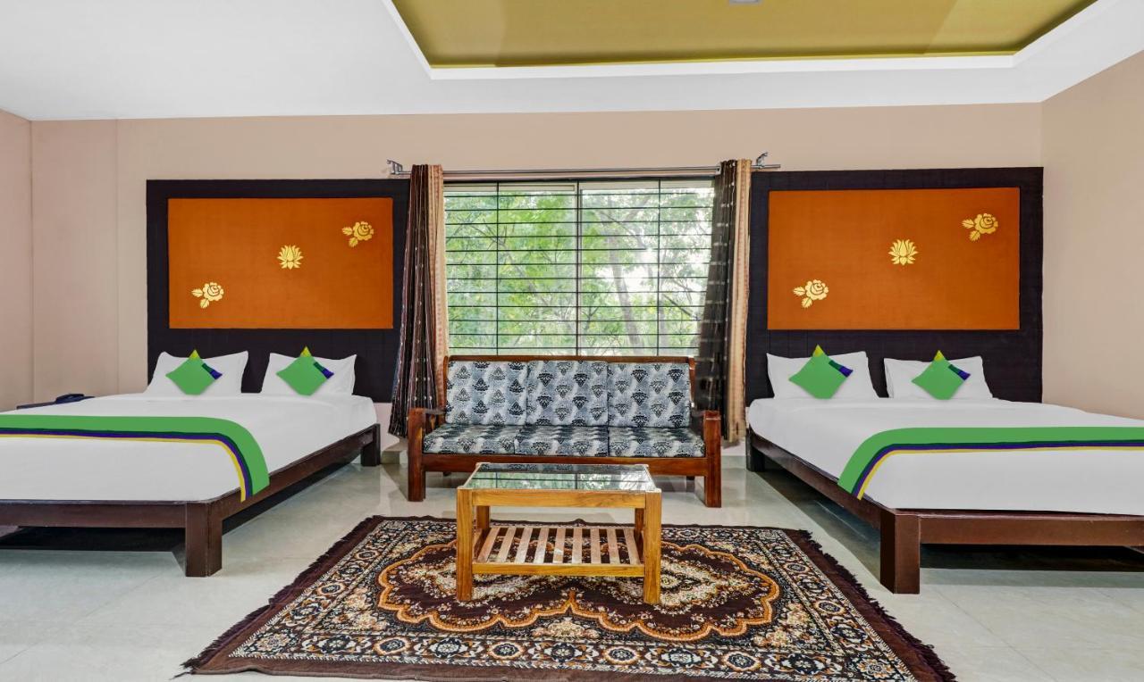 Grand Jp Inn Near 2 Km From Gundlupet Bus Stand 外观 照片