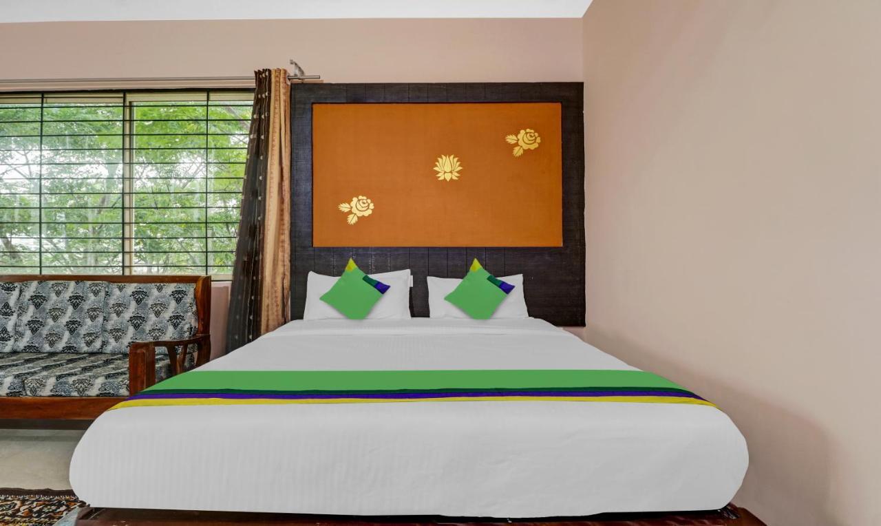 Grand Jp Inn Near 2 Km From Gundlupet Bus Stand 外观 照片